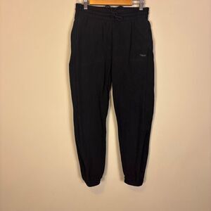 TNA Aritzia Black CozyFleece Boyfriend Fit Sweatpants XS